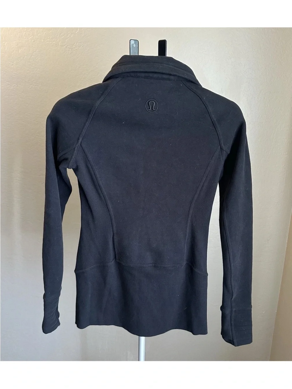 lululemon athletica Black Full-Zip Fitted Jacket